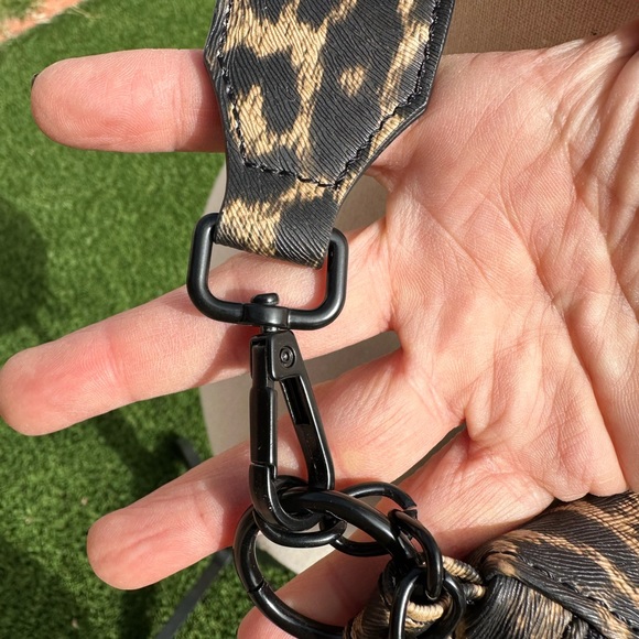 NWT Anna & Ava crossbody/waist bag - Picture 7 of 9